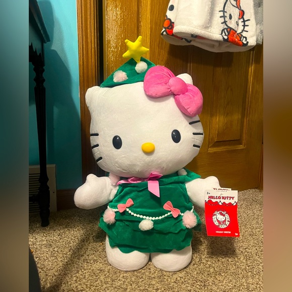 Hello Kitty Holiday Hello Kitty Christmas Tree Outfit Holiday Greeter Bnwt Poshmark